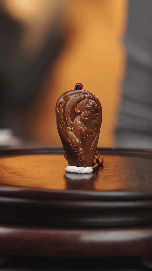 未镶嵌和田玉把件沐**行