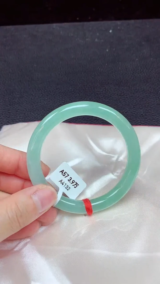 翡翠手镯未镶嵌镯子058+