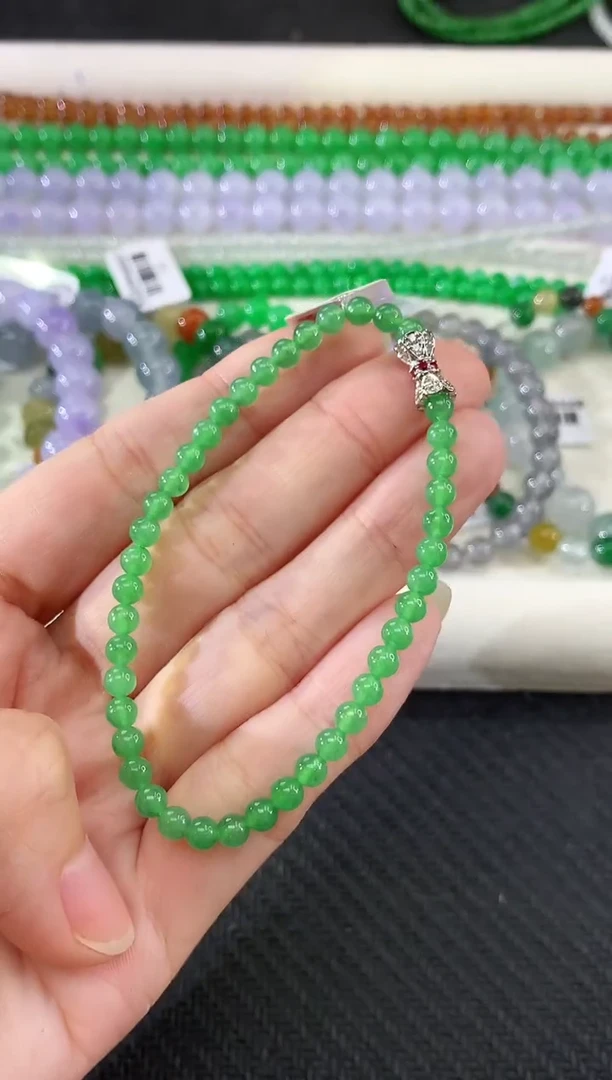 未镶嵌手串翡翠美****853|2800