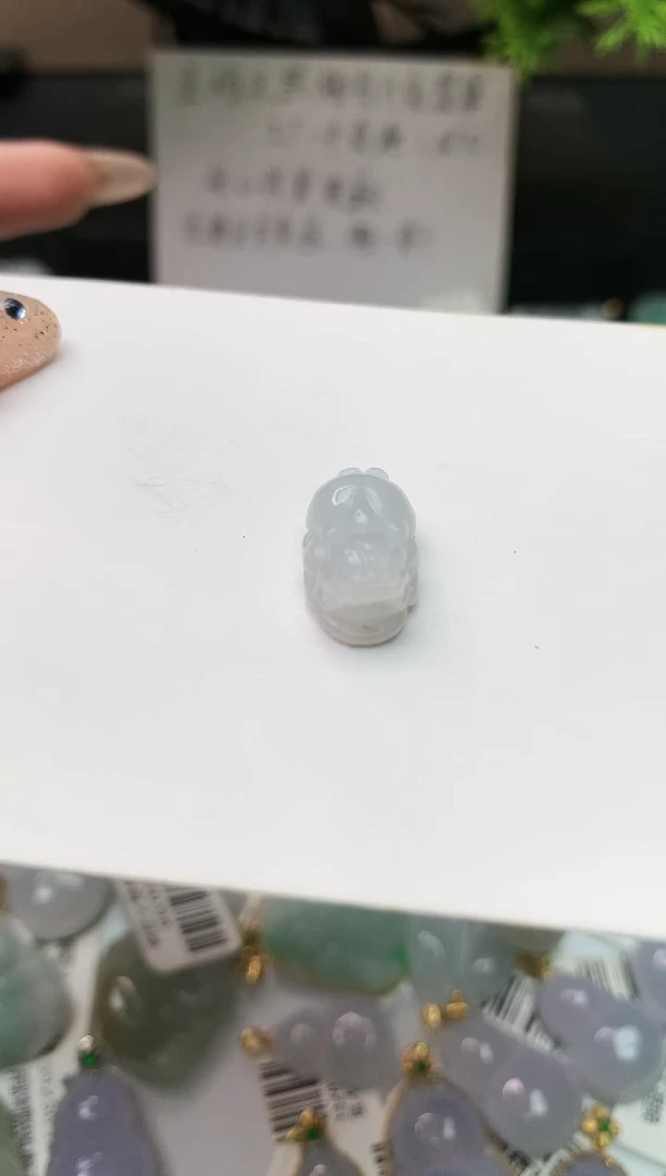 翡翠未镶嵌颈饰天然A货翡翠