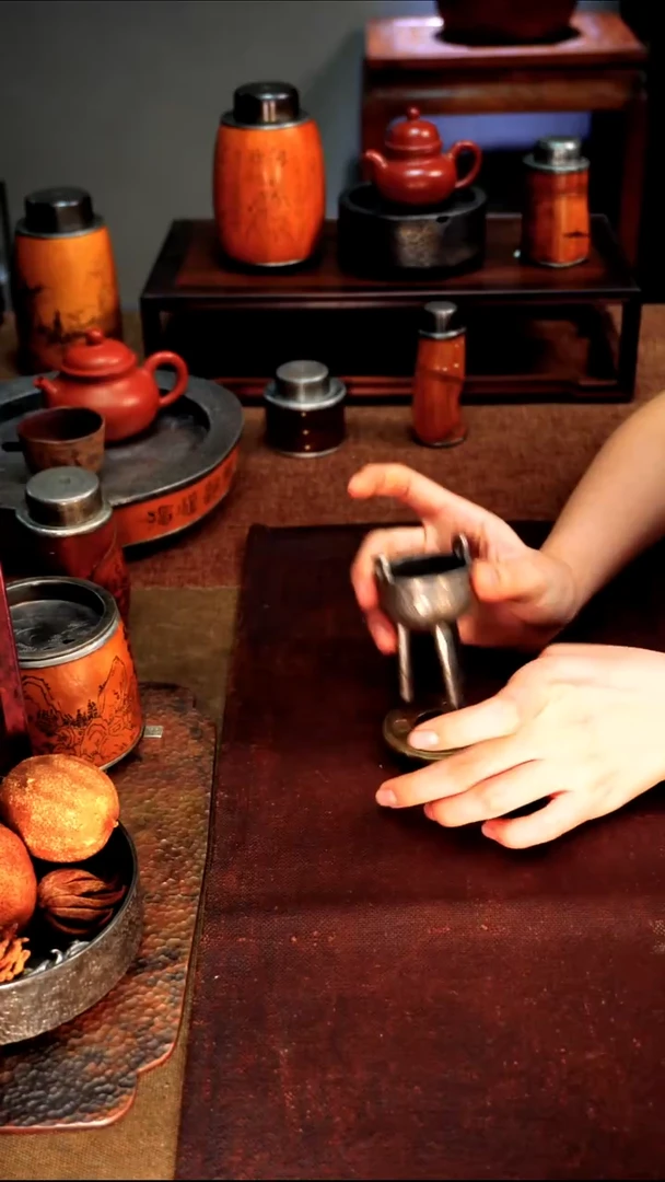 0960黄铜底纯锡三足香炉