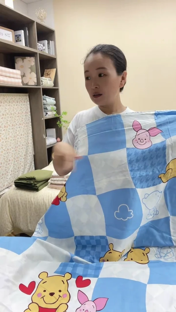 棉标准四件套维尼熊