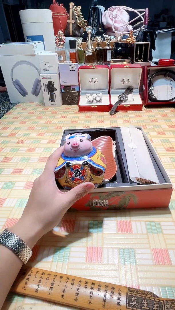 瓷片瓷器 库房到期 全部地板价@@1