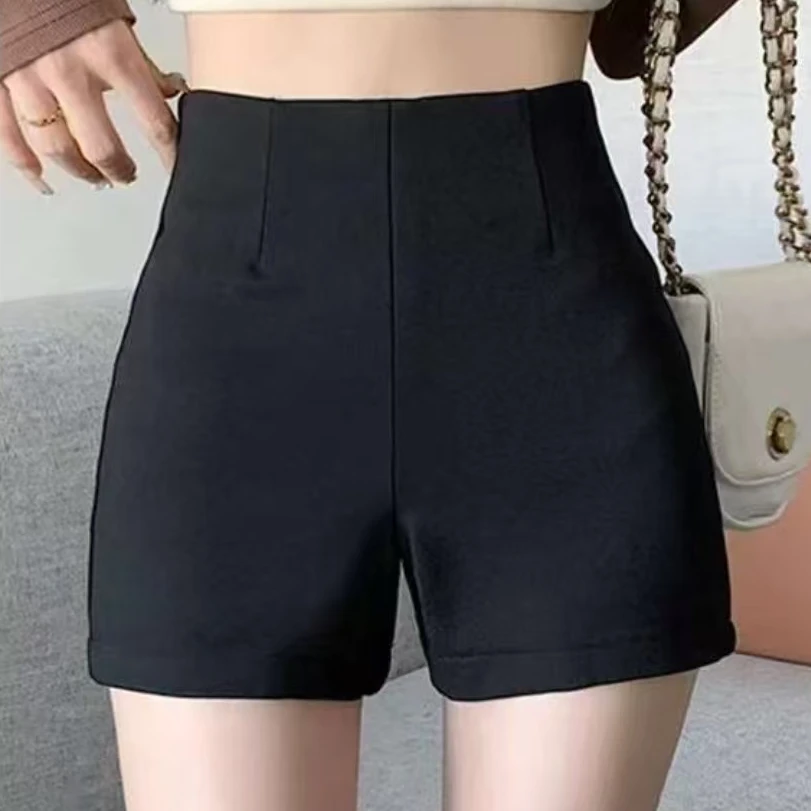 0601女黑色高腰短裤