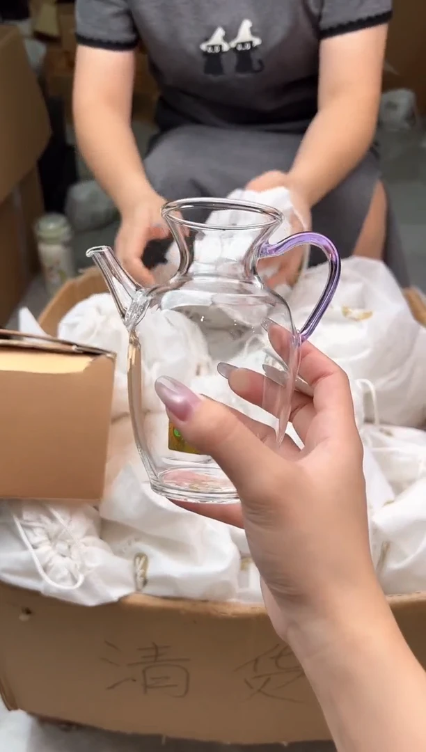 禾墨粉色壶浅紫色
