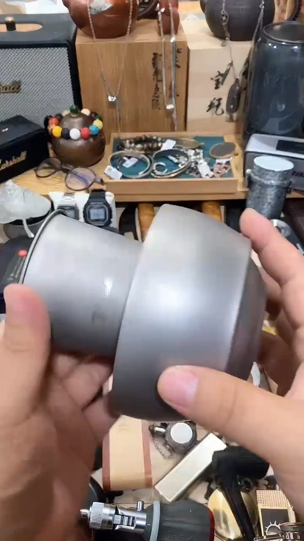 瓷片闪购商品 如图所示