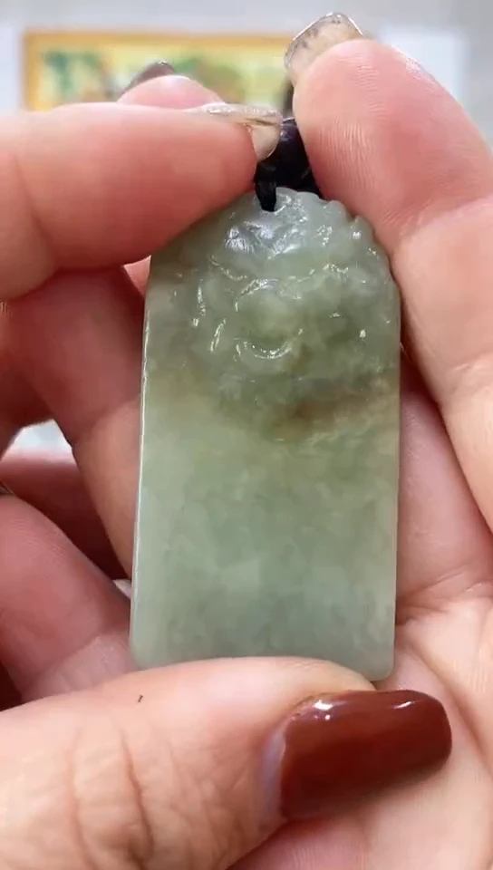 未镶嵌岫玉挂件