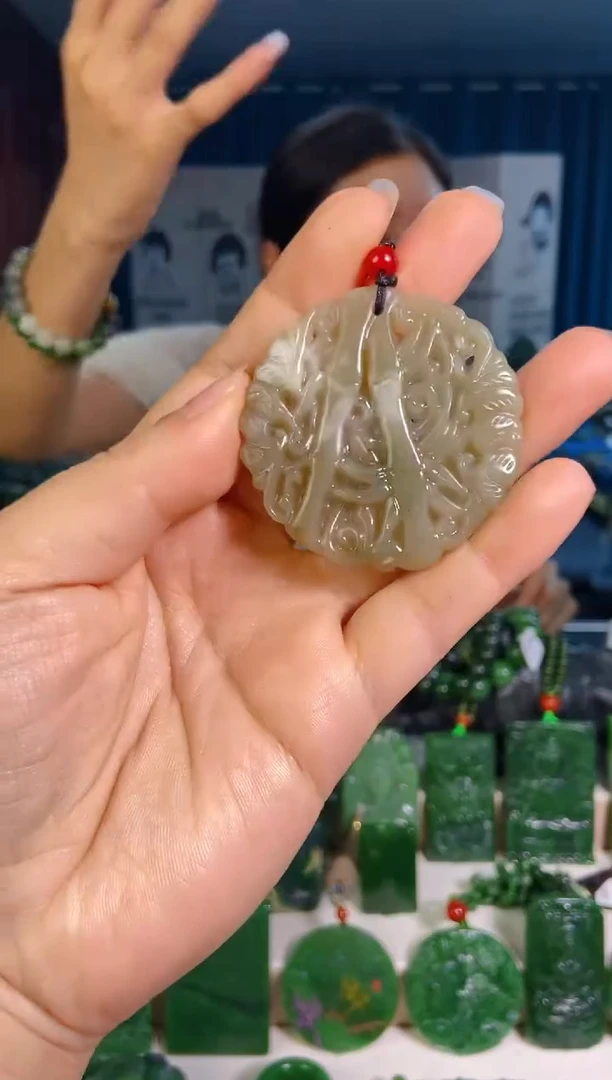 和田玉未镶嵌挂件1