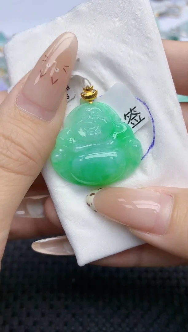 翡翠18K金镶嵌颈饰333   天然翡翠A货