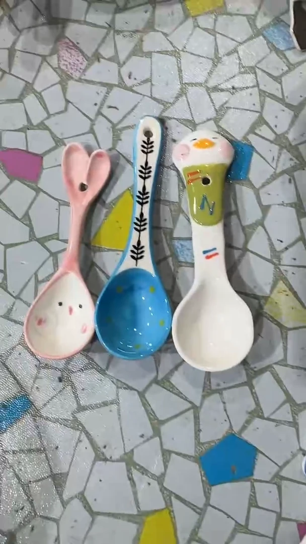 瓷片阿****桑默认微瑕满19米包邮一件