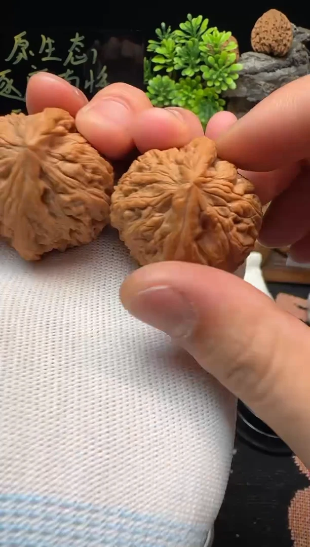 【闪购商品】文玩核桃把件南将石