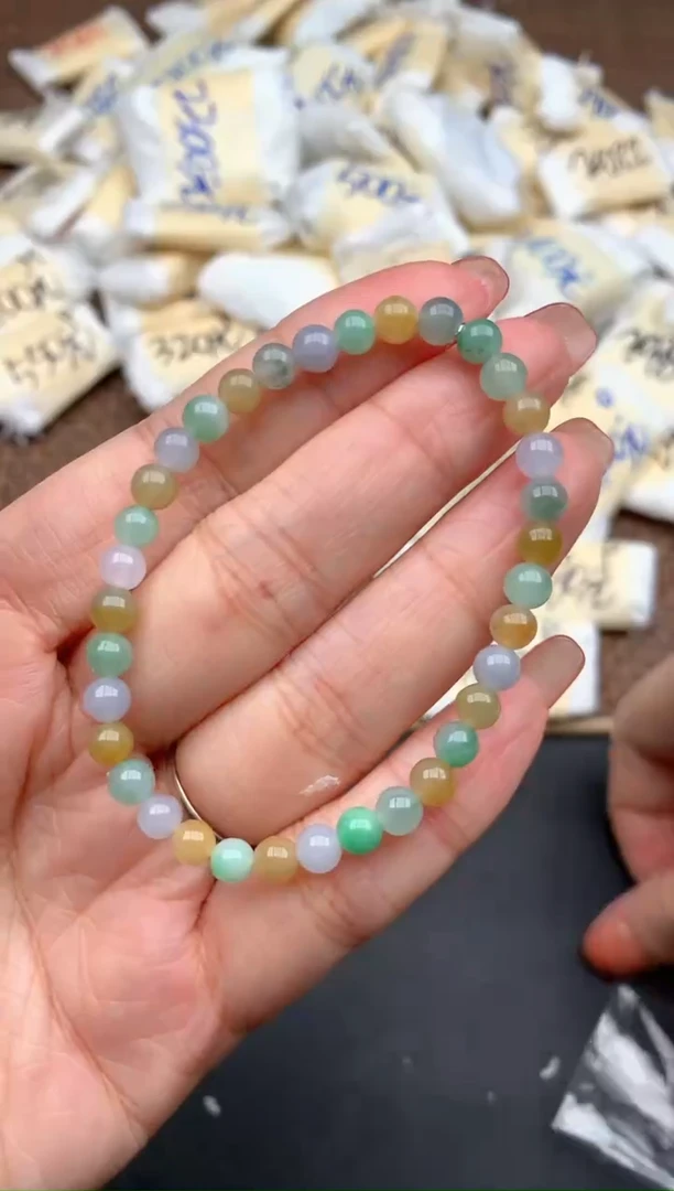 未镶嵌挂件翡翠1