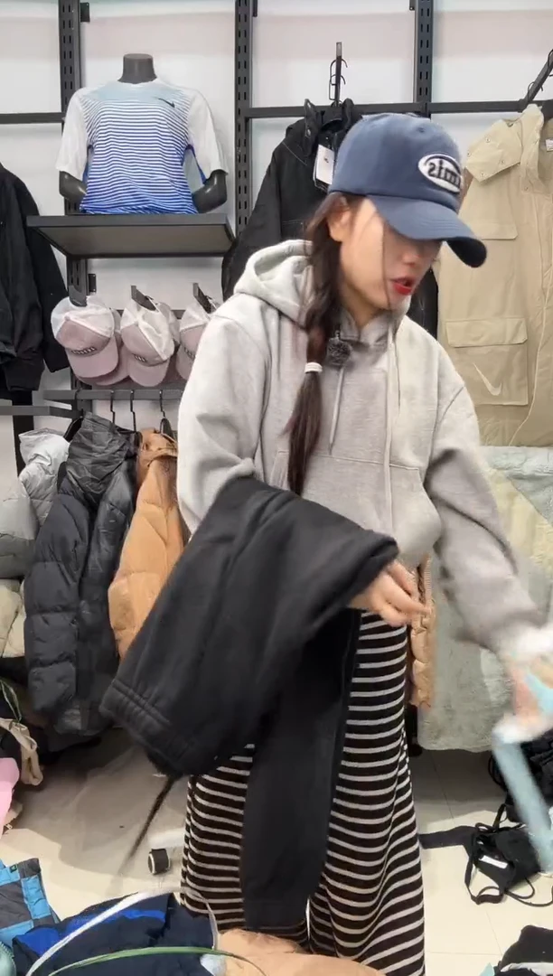 2279  闪购编码  运动卫衣裤以直播间过款为准 尺码  ·