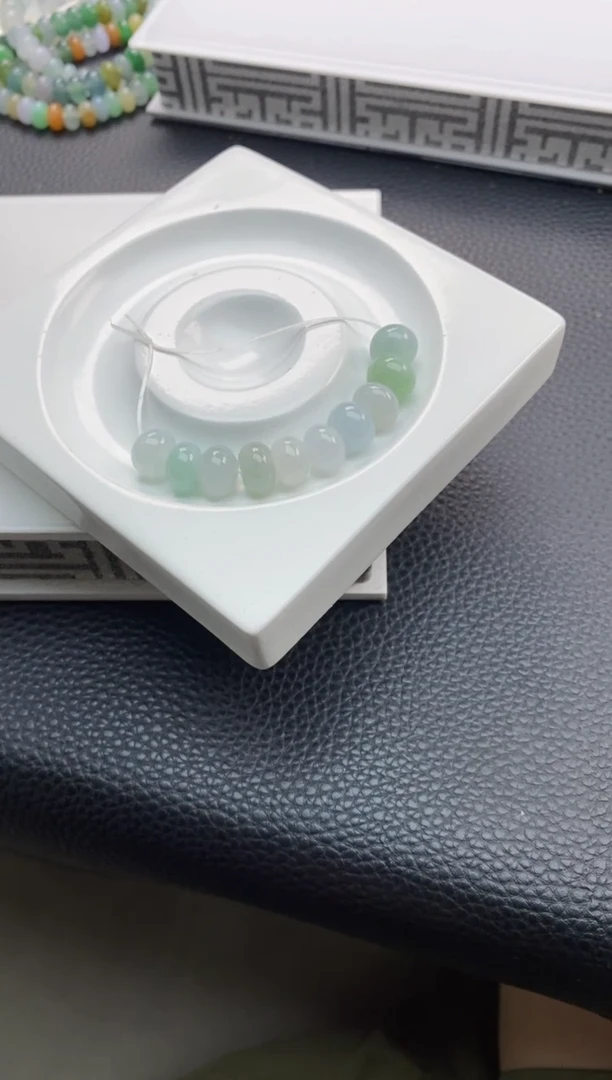 翡翠散珠73天然A货翡翠散珠