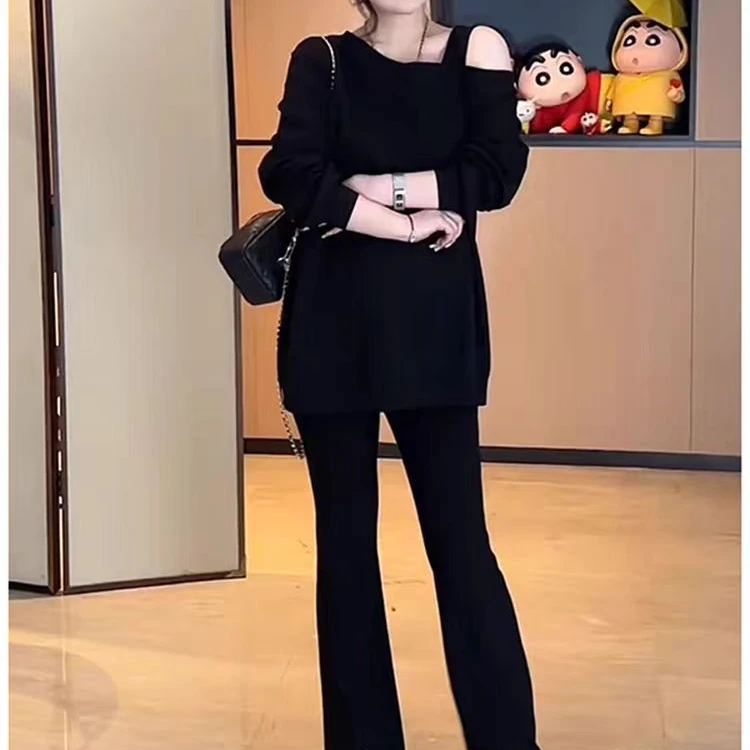 〖猫姐衣橱〗早春新款百搭露肩款休闲卫衣+高腰款开叉显瘦微喇裤