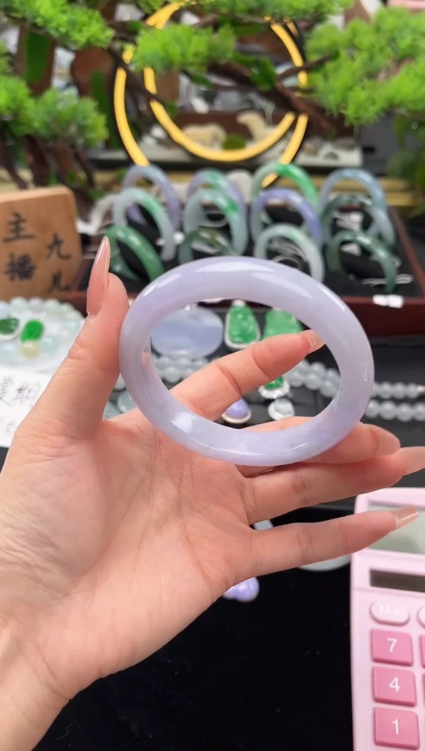 未镶嵌手镯翡翠手镯