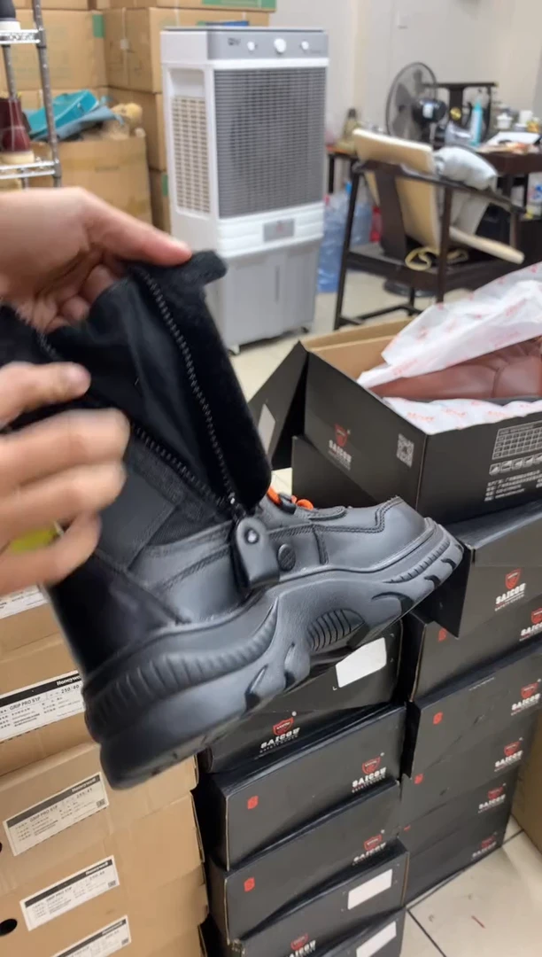 织物41码，17筒型消防靴，牛皮，运动鞋码 防砸防刺