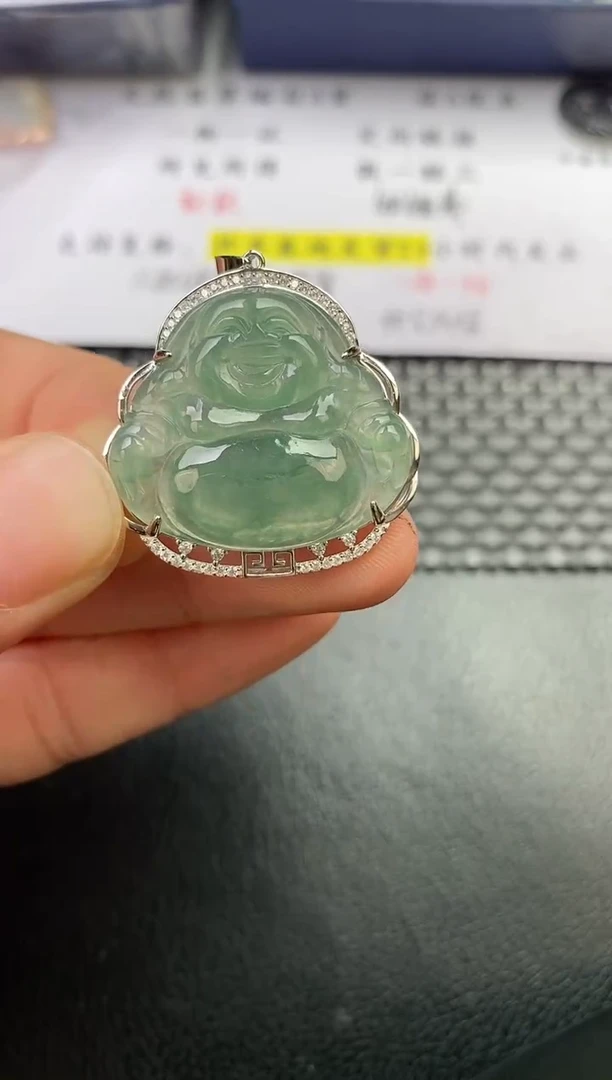 颈饰银S925镶嵌翡翠二****哥吊坠