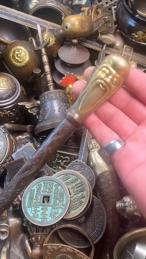 精美铜器点击下单