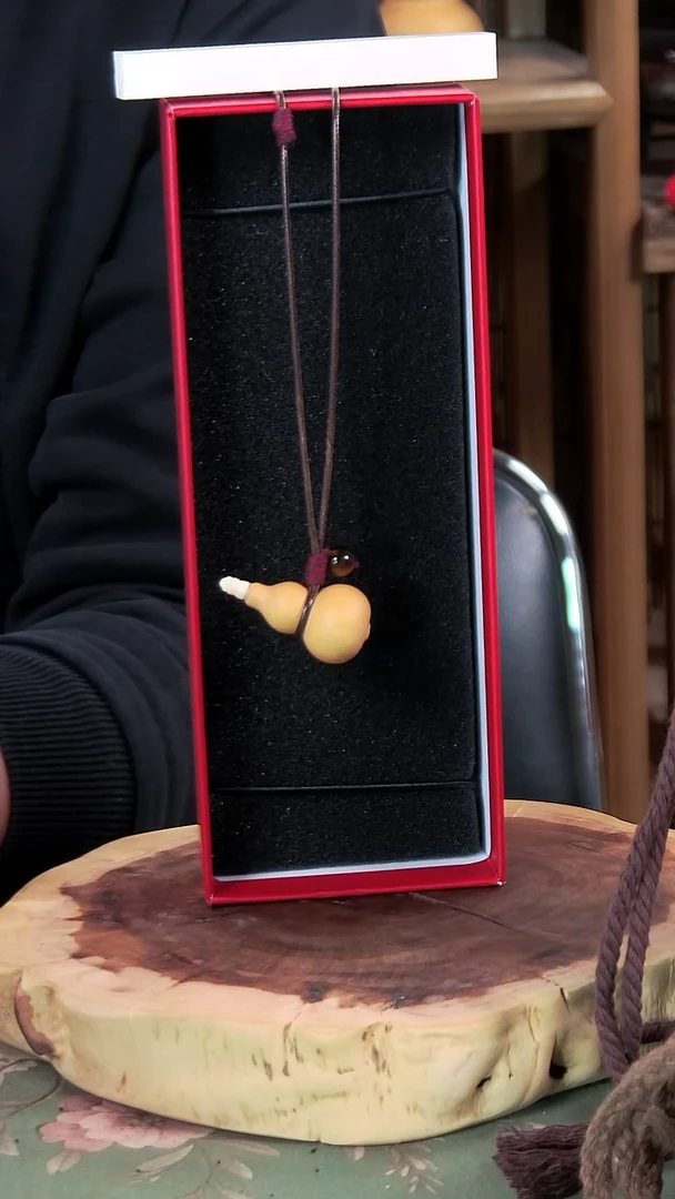 u**p古艺高师傅葫芦脖挂 编号134