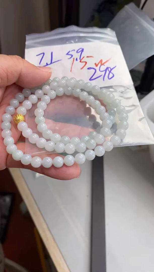 定制翡翠未镶嵌天然缅甸翡翠多样性