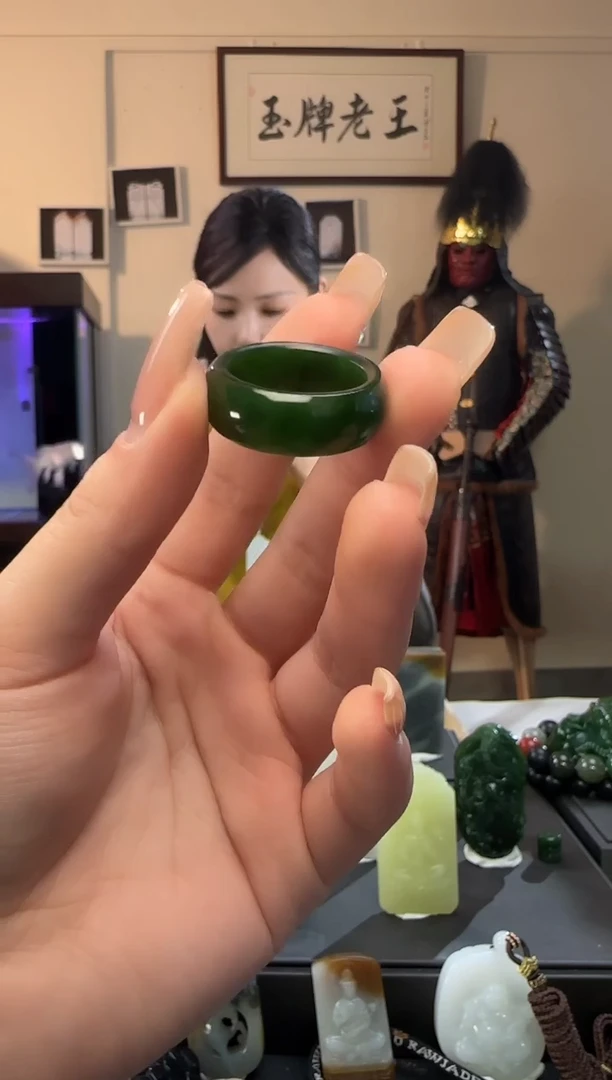 和田玉未镶嵌颈饰碧玉戒圈19-21