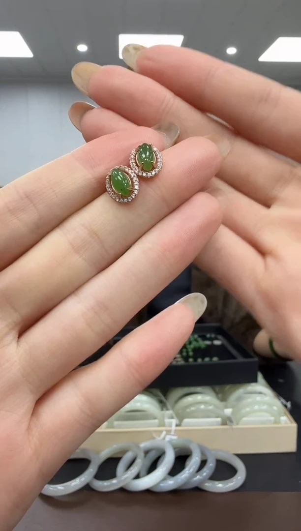 未镶嵌和田玉耳饰多样性发其一zj水滴