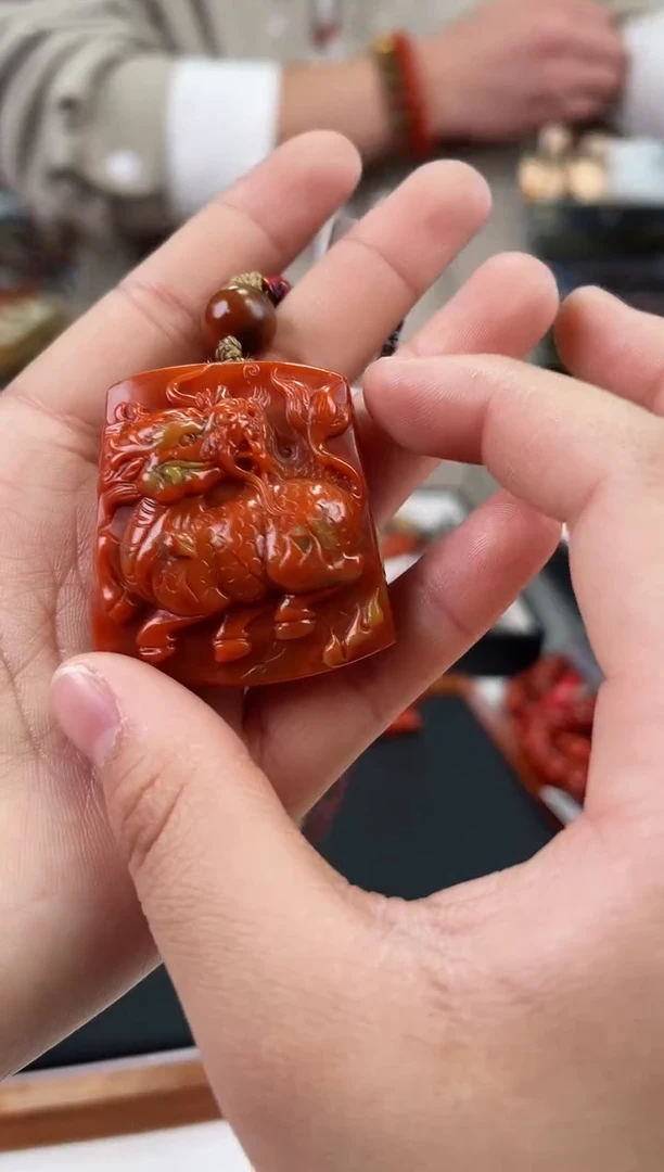【闪购商品】南红玛瑙吊坠未镶嵌一个/条