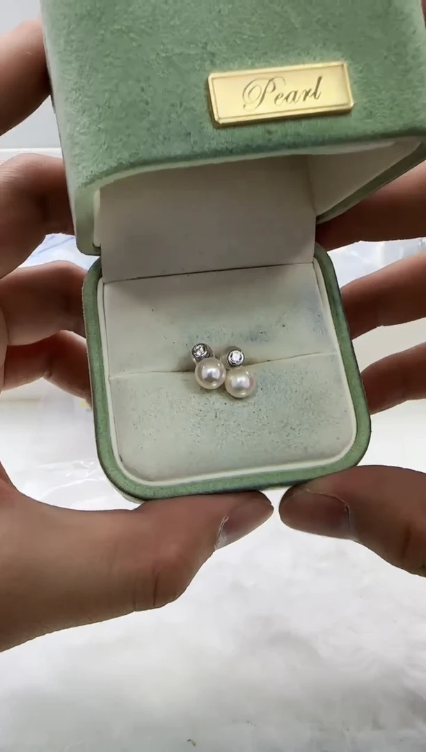 【闪购商品】海水珍珠DA银S925镶嵌c1121 耳环