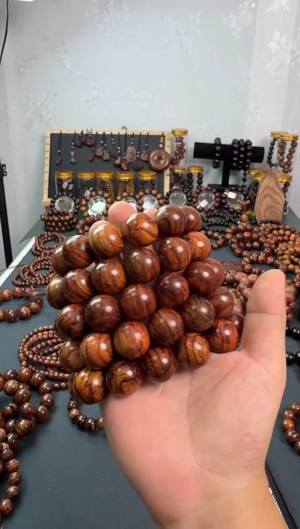 黄花梨/降香黄檀手串/手链35.8米2.0规格海黄手串