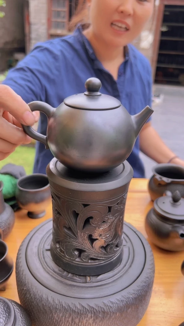 泥塑神农黑陶微瑕壶