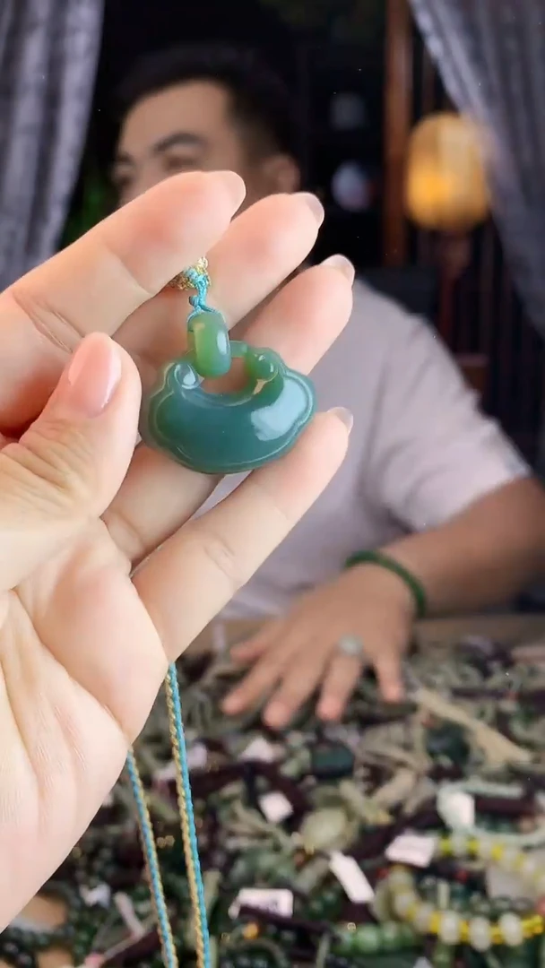 和田玉未镶嵌挂件多样性发货拍一发一