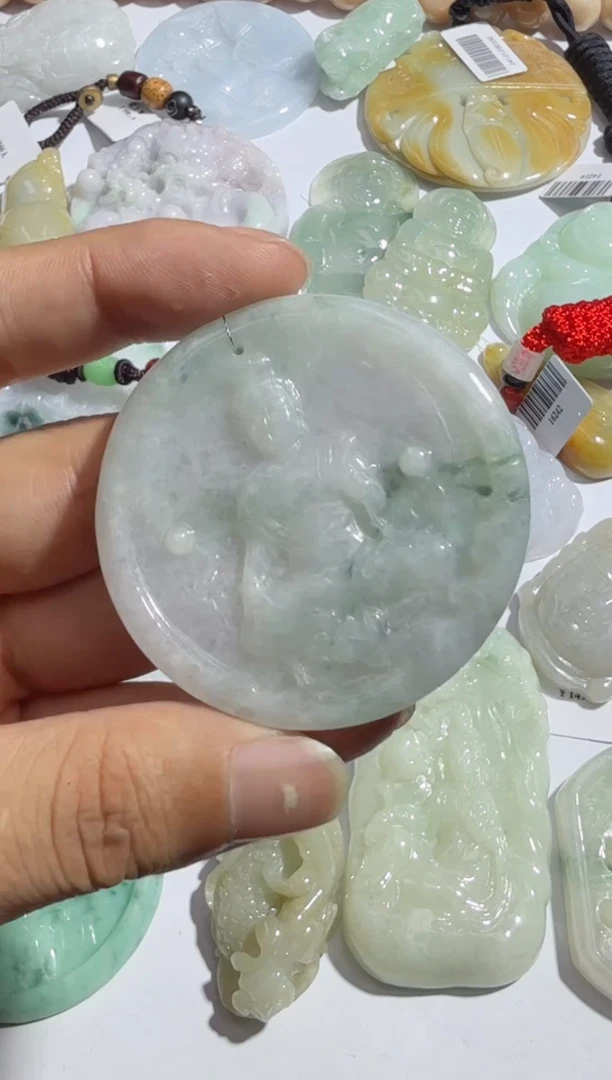 【闪购商品】翡翠吊坠(不含链)未镶嵌00017098