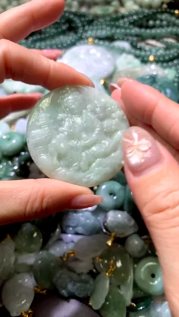 吊坠(不含链)未镶嵌翡翠1