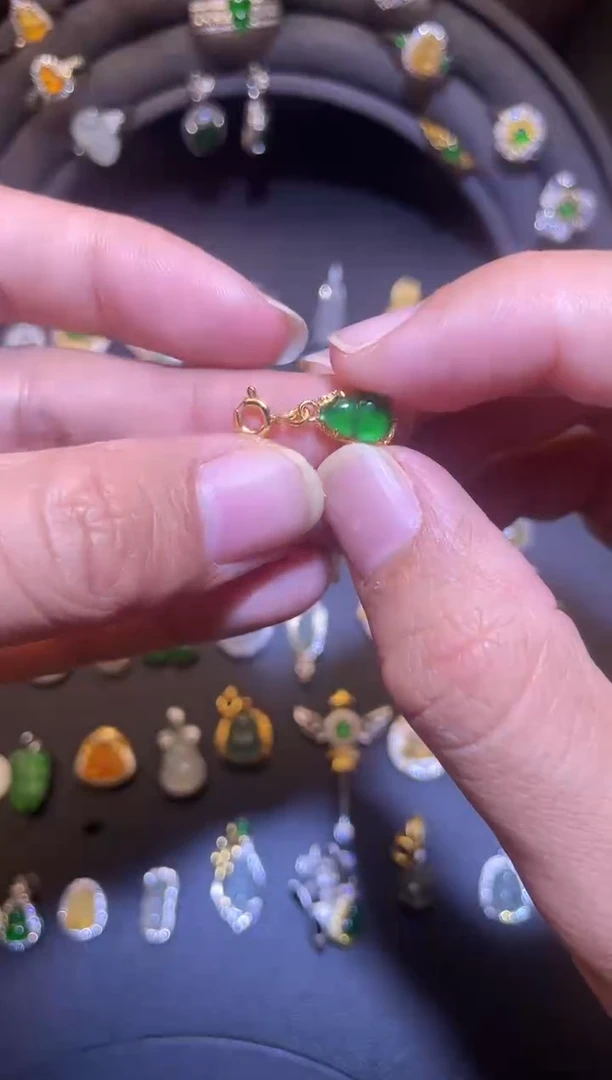 吊坠(不含链)银S925镶嵌翡翠1