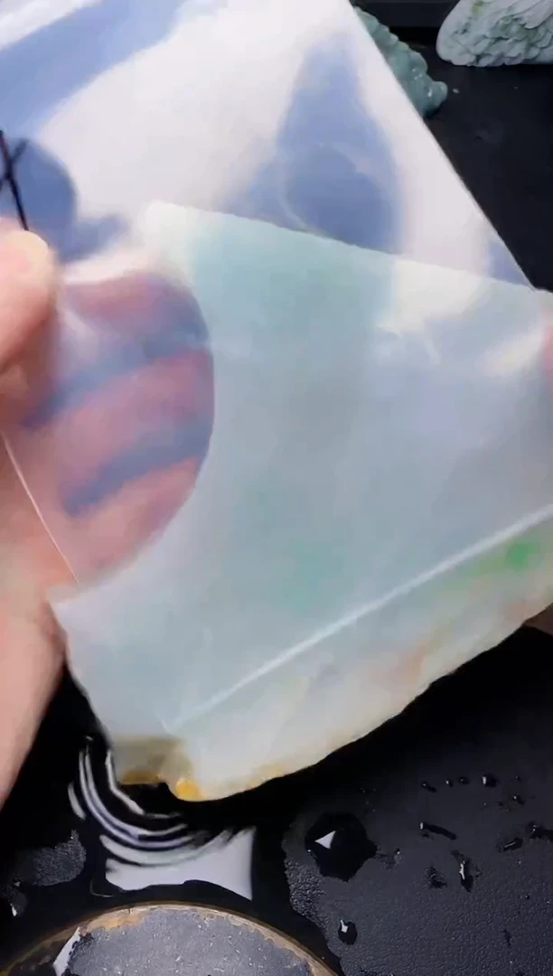 颈饰未镶嵌翡翠L***n74