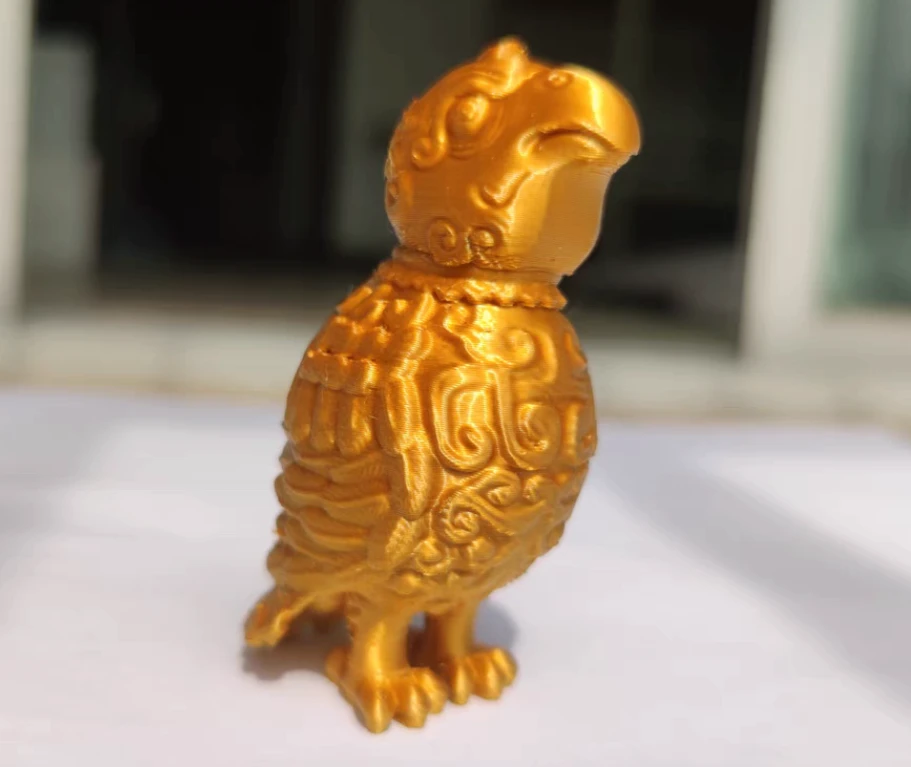 一款精致的子乍弄鸟尊是弗利尔美术馆最著名的青铜器之一