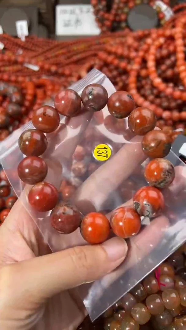 南红玛瑙手串未镶嵌16+