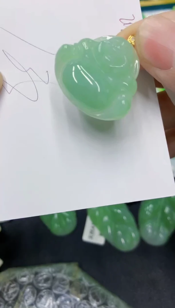 颈饰未镶嵌翡翠111111111111