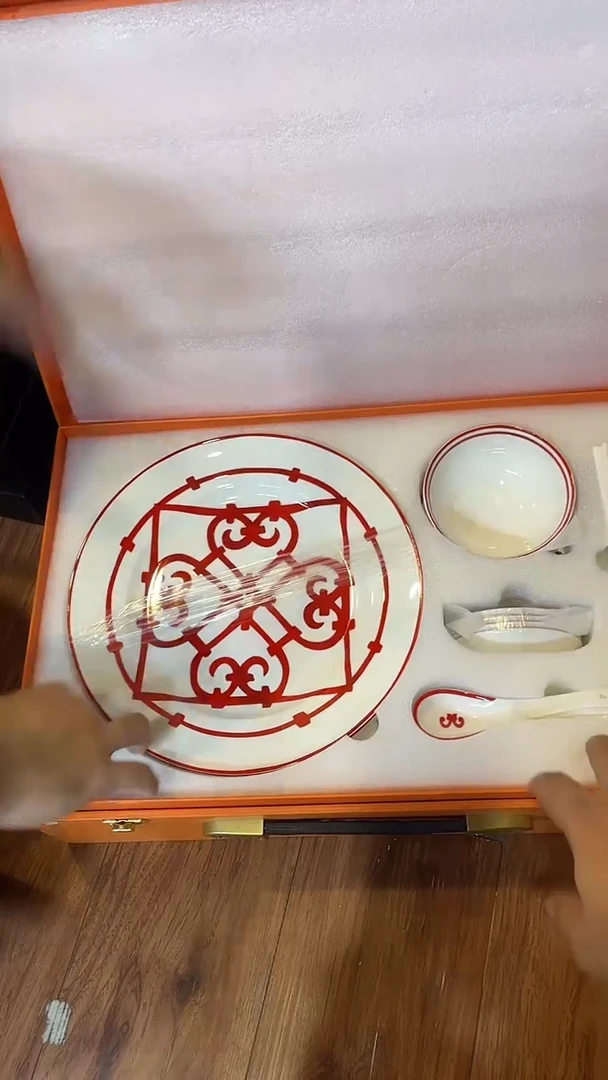 杯鸿辉家品牌瓷器，京东包邮！