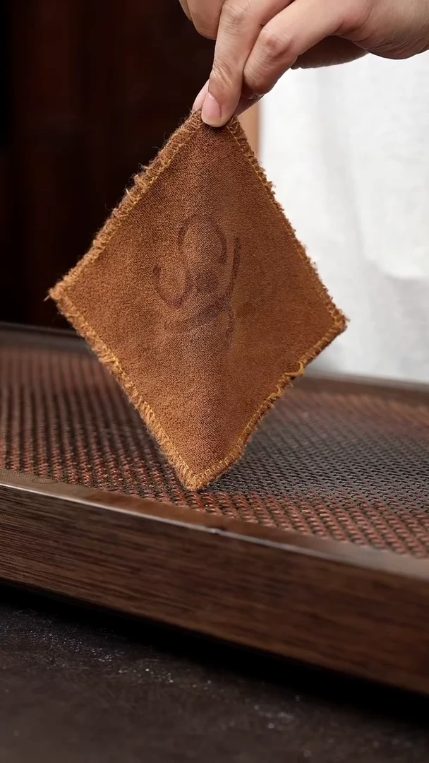 茶壶紫砂底槽清半月【带矿标证书】