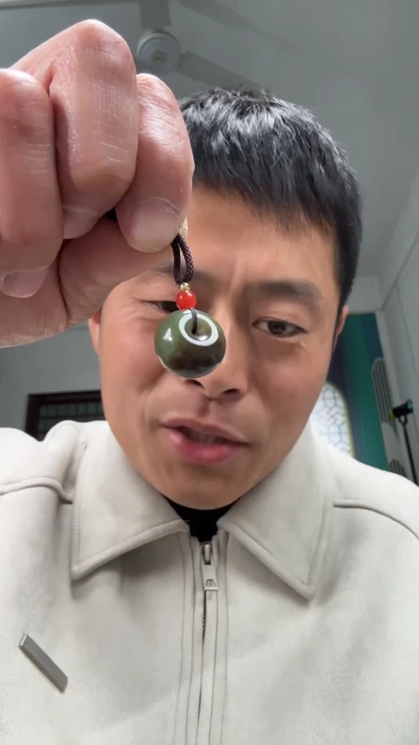 颈饰未镶嵌和田玉吊坠多样性拍一发一件