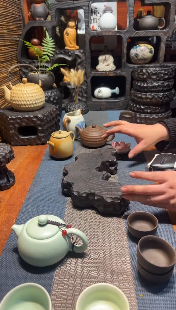 【闪购商品】香樟木木雕一物一拍