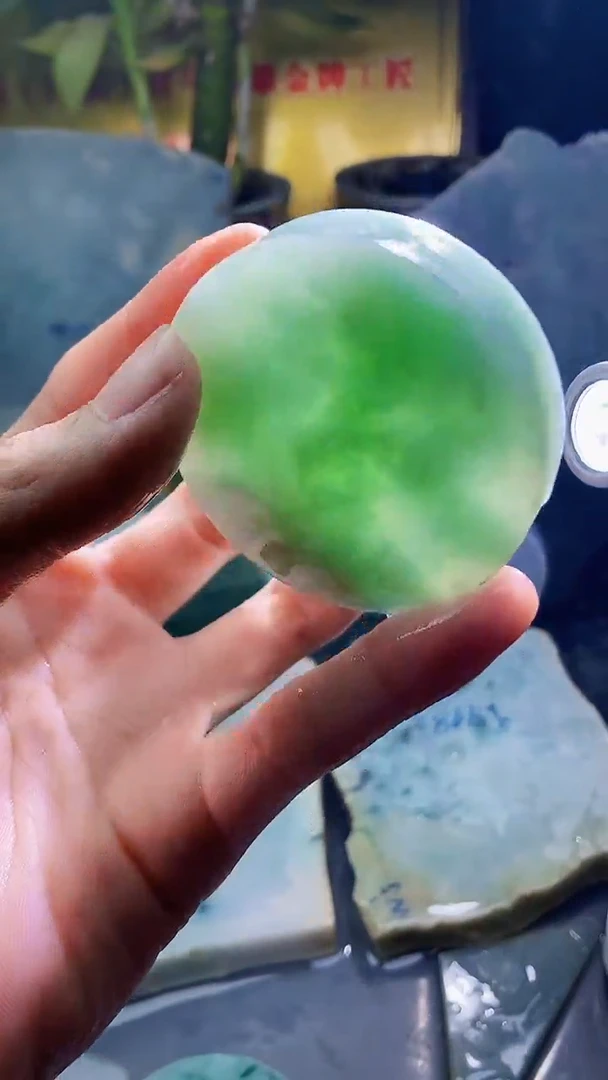 未镶嵌挂件翡翠小雨68