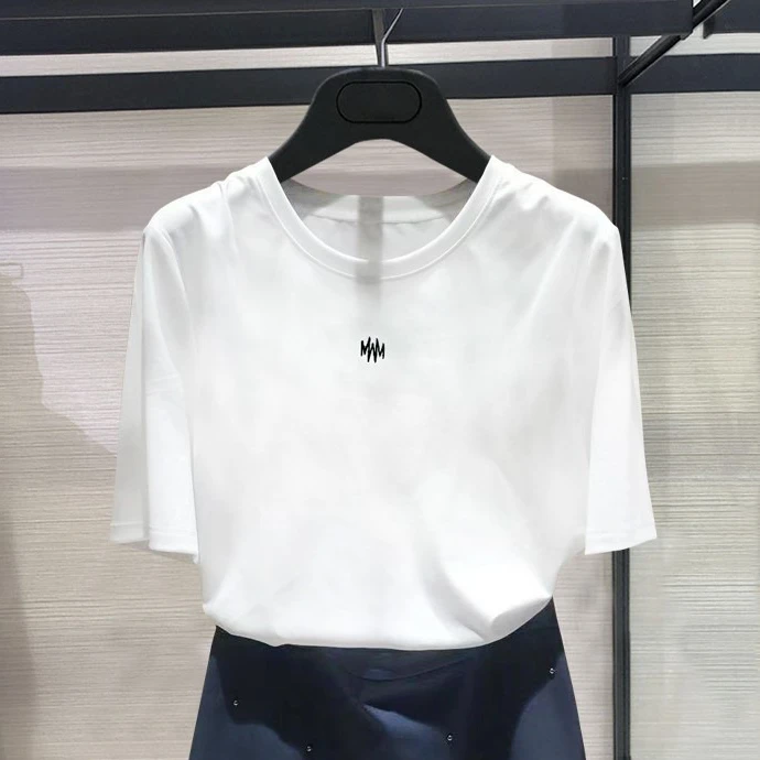 职业阿玛诗官哥弟阿玛施正2025春夏季新款休闲宽松圆领白色绣花短