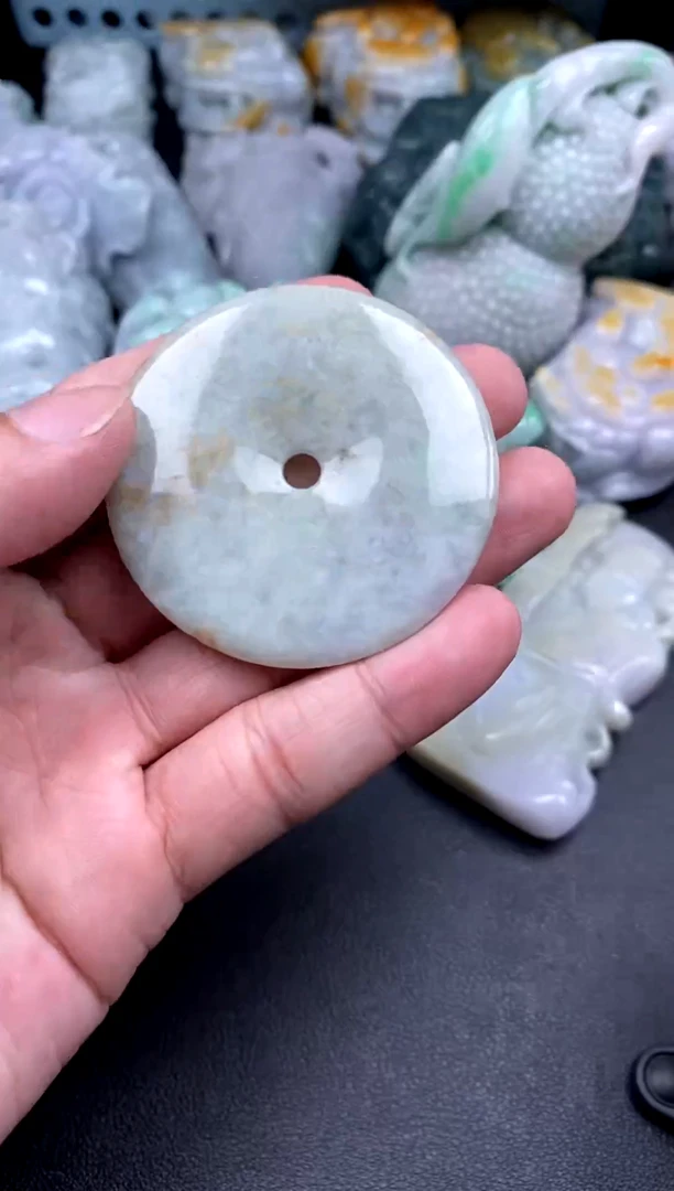 吊坠(不含链)未镶嵌翡翠1
