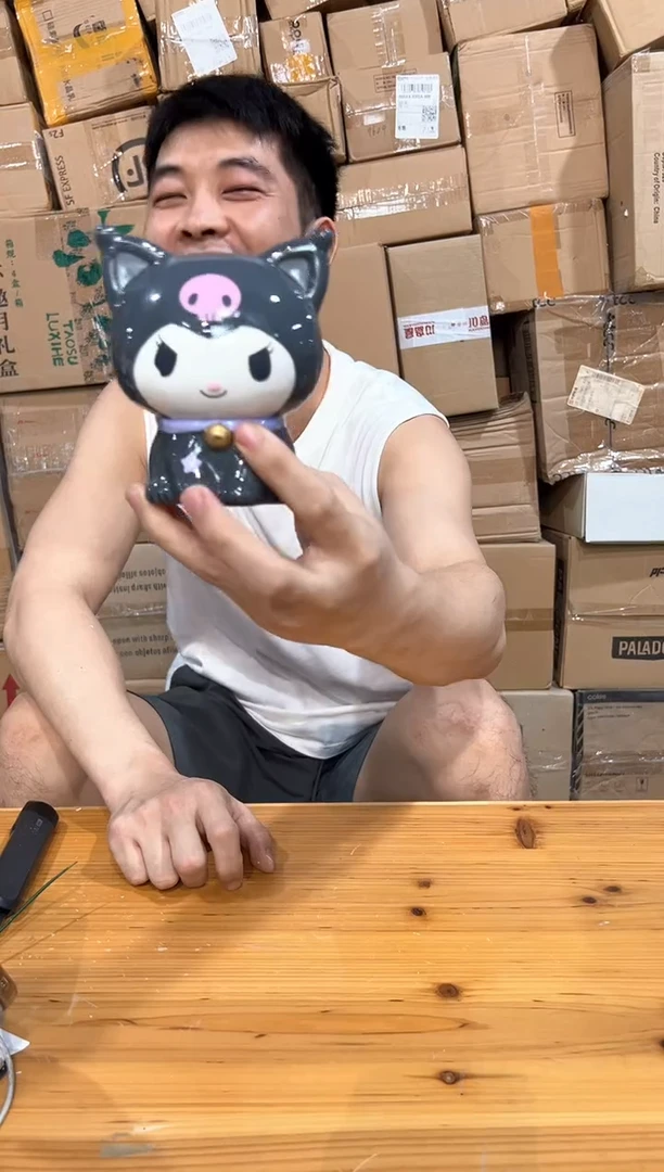 瓷片库洛米蹲坐小钱罐