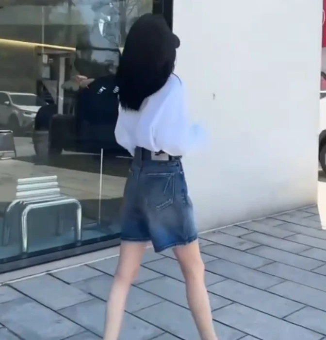 2025春季新款网红同款洋气气质韩版潮流休闲上衣裤子女幸V-3