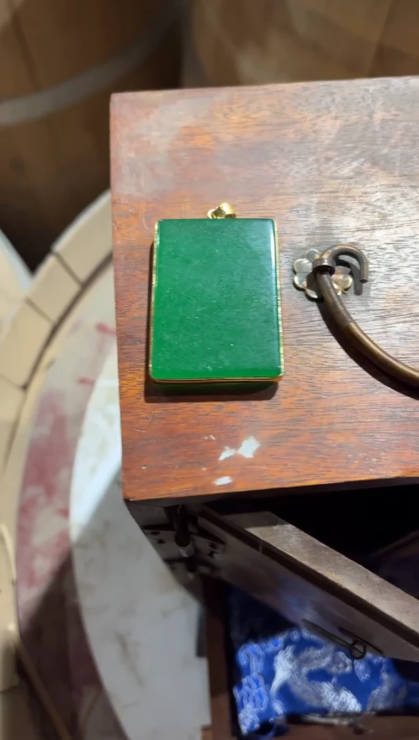 翡翠未镶嵌颈饰硕哥精品专属链接C16