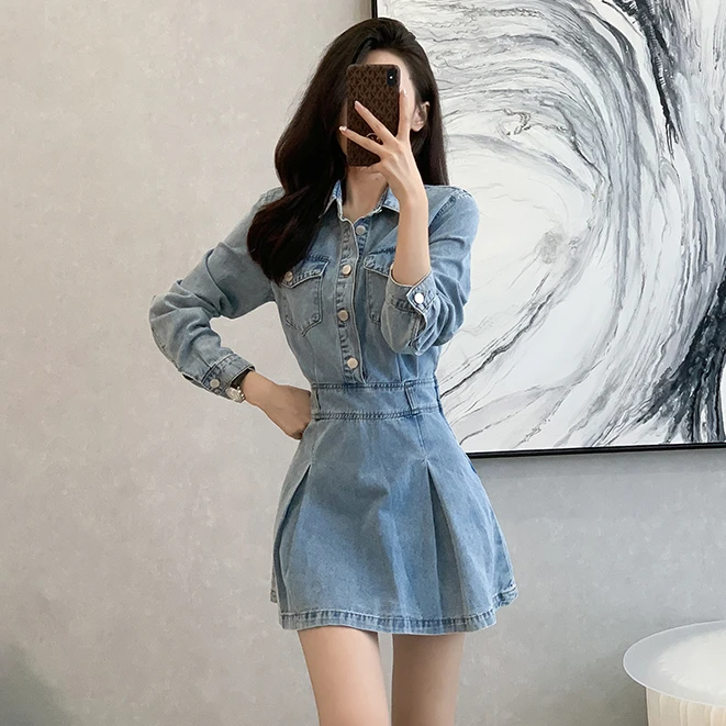 高端别致减龄复古港风牛仔连衣裙女春秋修身时尚收腰显瘦A字短裙